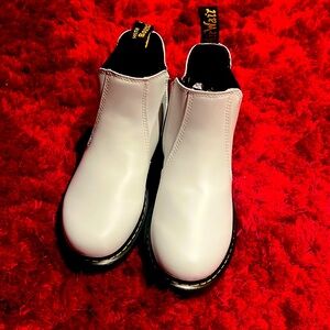 New Dr. Martens AirWair booties, SZ EU 36